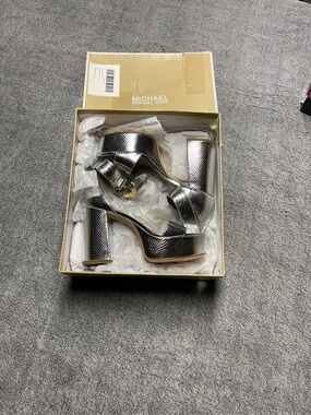 Michael Kors Silver Textured Platform Heels